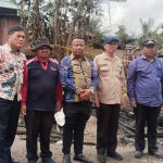 Dinas Sosial Kabupaten Toba Tanggap Bencana Puting Beliung dan Kebakaran di Dua Lokasi