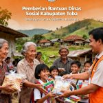 Pemberian Bantuan Sosial kepada Warga Sitoluama Kecamatan Laguboti